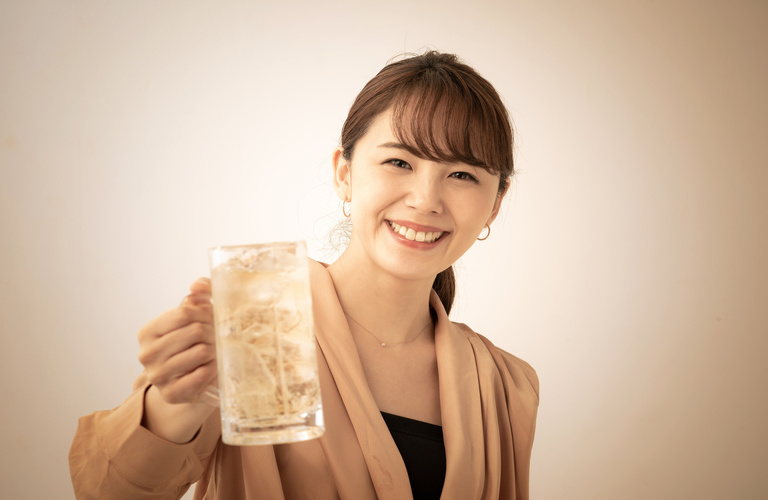 おしゃれな店内で女子会にもぴったりです | 新小岩の居酒屋なら低温調理料理の個室居酒屋 酔一 新小岩店